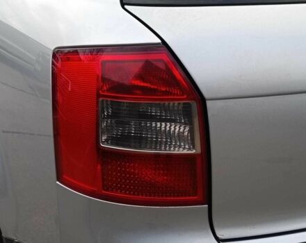 Сірий Ауді А4, об'ємом двигуна 2.4 л та пробігом 282 тис. км за 5390 $, фото 10 на Automoto.ua