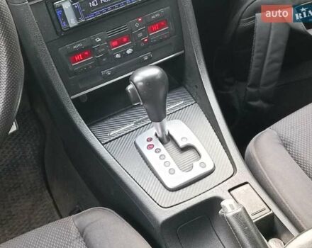 Сірий Ауді А4, об'ємом двигуна 2.4 л та пробігом 282 тис. км за 5390 $, фото 18 на Automoto.ua