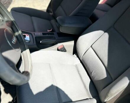 Серый Ауди А4, объемом двигателя 2 л и пробегом 225 тыс. км за 4850 $, фото 6 на Automoto.ua