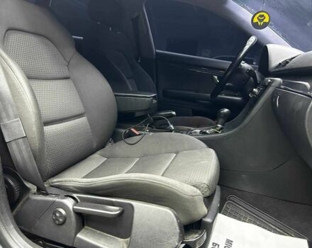 Серый Ауди А4, объемом двигателя 2 л и пробегом 284 тыс. км за 4600 $, фото 11 на Automoto.ua