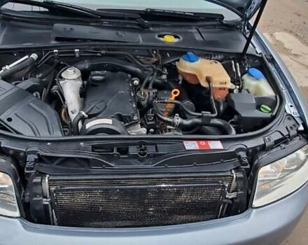 Серый Ауди А4, объемом двигателя 1.9 л и пробегом 380 тыс. км за 5300 $, фото 10 на Automoto.ua