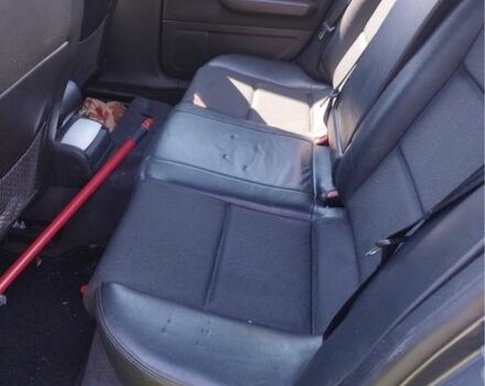 Серый Ауди А4, объемом двигателя 2.5 л и пробегом 375 тыс. км за 3200 $, фото 6 на Automoto.ua