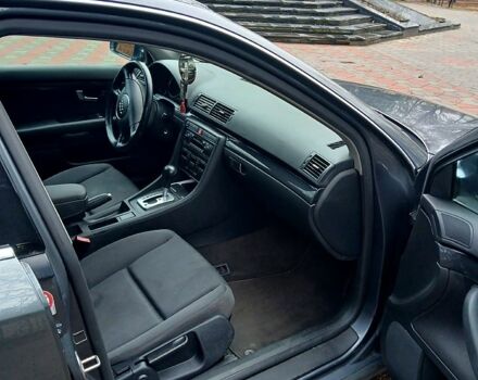 Сірий Ауді А4, об'ємом двигуна 2 л та пробігом 242 тис. км за 5200 $, фото 7 на Automoto.ua