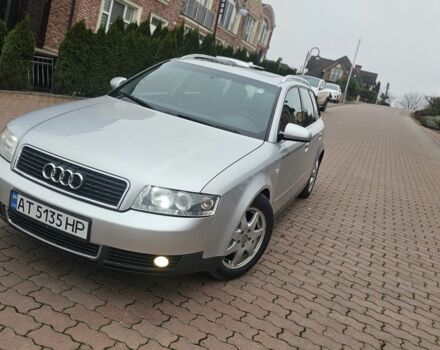 Сірий Ауді А4, об'ємом двигуна 1.8 л та пробігом 275 тис. км за 4200 $, фото 2 на Automoto.ua