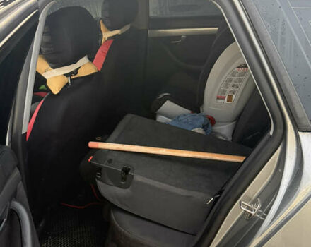 Серый Ауди А4, объемом двигателя 1.78 л и пробегом 298 тыс. км за 5555 $, фото 4 на Automoto.ua