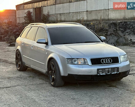 Серый Ауди А4, объемом двигателя 2.5 л и пробегом 340 тыс. км за 2100 $, фото 10 на Automoto.ua