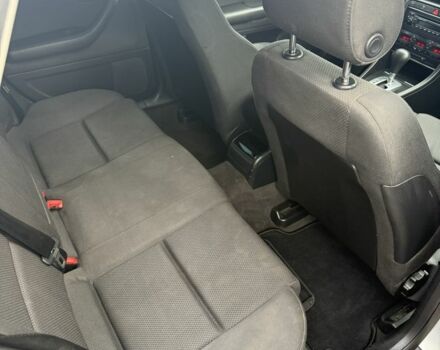 Сірий Ауді А4, об'ємом двигуна 2.5 л та пробігом 300 тис. км за 3100 $, фото 7 на Automoto.ua