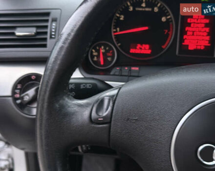 Сірий Ауді А4, об'ємом двигуна 1.8 л та пробігом 211 тис. км за 5850 $, фото 36 на Automoto.ua