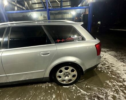 Серый Ауди А4, объемом двигателя 2.4 л и пробегом 282 тыс. км за 4999 $, фото 4 на Automoto.ua