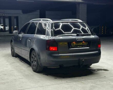 Серый Ауди А4, объемом двигателя 2 л и пробегом 284 тыс. км за 4600 $, фото 3 на Automoto.ua