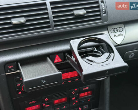 Сірий Ауді А4, об'ємом двигуна 1.8 л та пробігом 211 тис. км за 5900 $, фото 45 на Automoto.ua