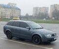 Серый Ауди А4, объемом двигателя 1.8 л и пробегом 242 тыс. км за 6000 $, фото 1 на Automoto.ua