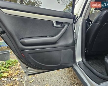 Серый Ауди А4, объемом двигателя 2.5 л и пробегом 260 тыс. км за 6000 $, фото 9 на Automoto.ua