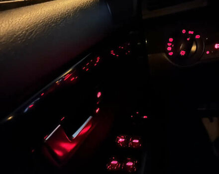 Серый Ауди А4, объемом двигателя 1.8 л и пробегом 242 тыс. км за 4500 $, фото 5 на Automoto.ua