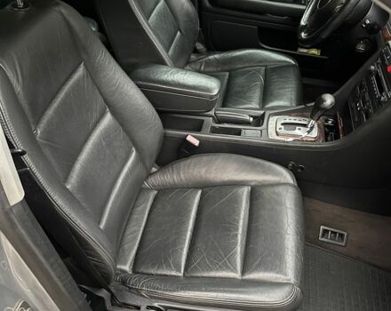 Сірий Ауді А4, об'ємом двигуна 2.5 л та пробігом 303 тис. км за 4500 $, фото 9 на Automoto.ua