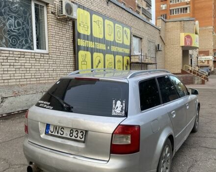 Серый Ауди А4, объемом двигателя 1.8 л и пробегом 356 тыс. км за 2150 $, фото 5 на Automoto.ua