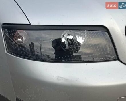 Сірий Ауді А4, об'ємом двигуна 2.4 л та пробігом 282 тис. км за 5390 $, фото 3 на Automoto.ua
