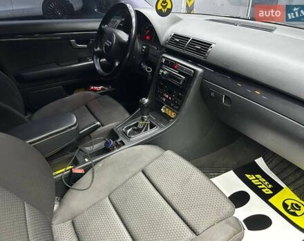 Серый Ауди А4, объемом двигателя 2 л и пробегом 284 тыс. км за 4600 $, фото 12 на Automoto.ua