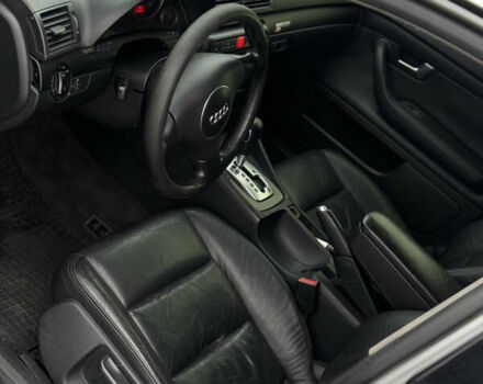 Серый Ауди А4, объемом двигателя 2.5 л и пробегом 240 тыс. км за 3799 $, фото 8 на Automoto.ua