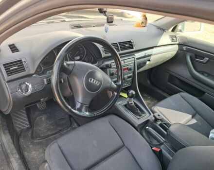 Серый Ауди А4, объемом двигателя 2 л и пробегом 280 тыс. км за 3300 $, фото 7 на Automoto.ua