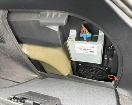 Серый Ауди А4, объемом двигателя 1.9 л и пробегом 404 тыс. км за 3028 $, фото 11 на Automoto.ua