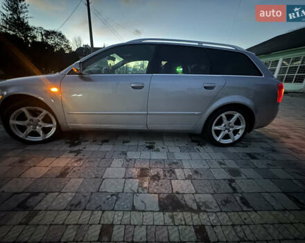 Ауди А4 2004 в Турке на Automoto.ua Серый Ауди А4, объемом двигателя 2.5 л и пробегом 320 тыс. км за 3400 $, фото 16 на Automoto.ua