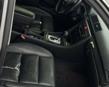 Серый Ауди А4, объемом двигателя 2.5 л и пробегом 240 тыс. км за 3799 $, фото 10 на Automoto.ua