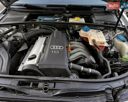 Серый Ауди А4, объемом двигателя 1.6 л и пробегом 238 тыс. км за 6000 $, фото 6 на Automoto.ua