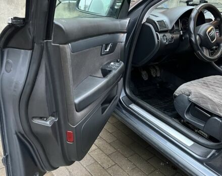Сірий Ауді А4, об'ємом двигуна 2 л та пробігом 373 тис. км за 6600 $, фото 7 на Automoto.ua