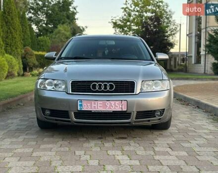 Серый Ауди А4, объемом двигателя 1.8 л и пробегом 255 тыс. км за 5400 $, фото 1 на Automoto.ua