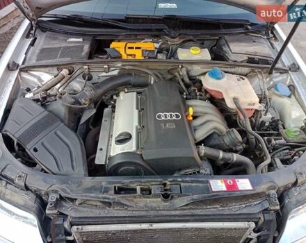 Серый Ауди А4, объемом двигателя 1.6 л и пробегом 214 тыс. км за 5500 $, фото 6 на Automoto.ua