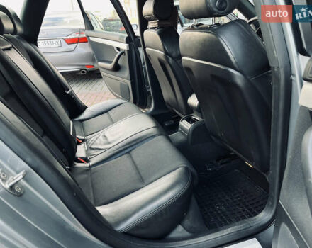 Серый Ауди А4, объемом двигателя 2.5 л и пробегом 400 тыс. км за 2999 $, фото 6 на Automoto.ua