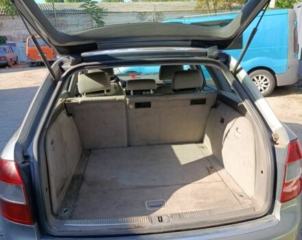 Сірий Ауді А4, об'ємом двигуна 0 л та пробігом 280 тис. км за 2200 $, фото 7 на Automoto.ua
