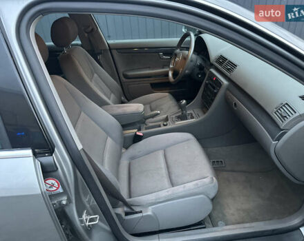 Сірий Ауді А4, об'ємом двигуна 2 л та пробігом 255 тис. км за 5900 $, фото 18 на Automoto.ua