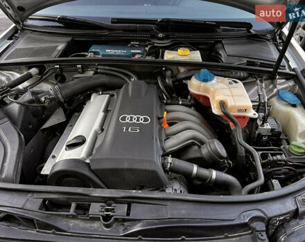 Серый Ауди А4, объемом двигателя 1.6 л и пробегом 238 тыс. км за 6000 $, фото 5 на Automoto.ua