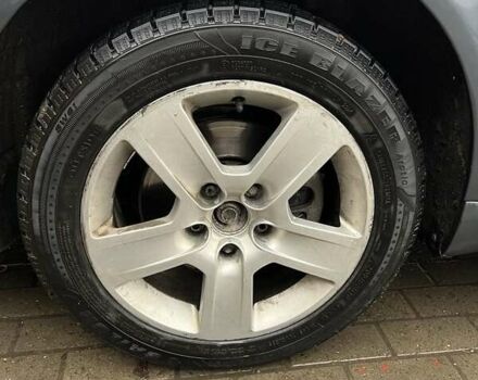 Серый Ауди А4, объемом двигателя 2 л и пробегом 373 тыс. км за 6600 $, фото 3 на Automoto.ua