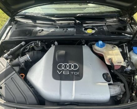 Серый Ауди А4, объемом двигателя 2.5 л и пробегом 296 тыс. км за 5400 $, фото 15 на Automoto.ua