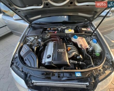 Сірий Ауді А4, об'ємом двигуна 1.6 л та пробігом 280 тис. км за 5300 $, фото 3 на Automoto.ua