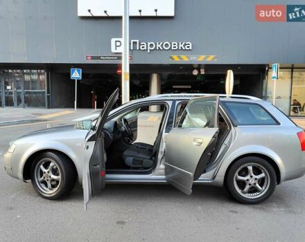 Серый Ауди А4, объемом двигателя 1.6 л и пробегом 256 тыс. км за 4990 $, фото 10 на Automoto.ua