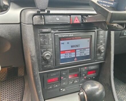 Серый Ауди А4, объемом двигателя 2.5 л и пробегом 287 тыс. км за 2850 $, фото 9 на Automoto.ua