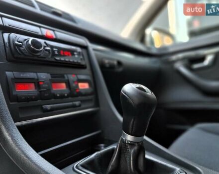 Серый Ауди А4, объемом двигателя 1.6 л и пробегом 256 тыс. км за 4990 $, фото 39 на Automoto.ua