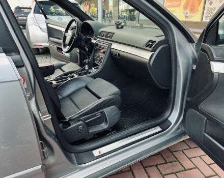 Ауди А4 2004 в Луцке на Automoto.ua Серый Ауди А4, объемом двигателя 2.5 л и пробегом 400 тыс. км за 2999 $, фото 5 на Automoto.ua