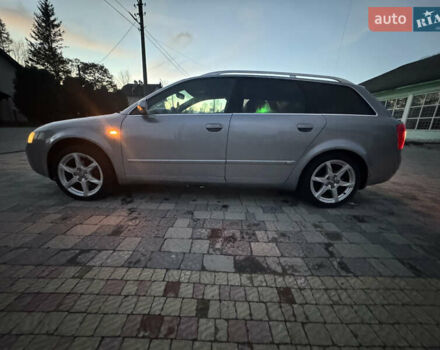 Ауди А4 2004 в Турке на Automoto.ua Серый Ауди А4, объемом двигателя 2.5 л и пробегом 320 тыс. км за 3400 $, фото 10 на Automoto.ua