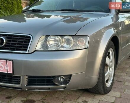 Серый Ауди А4, объемом двигателя 1.8 л и пробегом 255 тыс. км за 5400 $, фото 9 на Automoto.ua