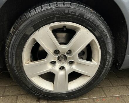 Сірий Ауді А4, об'ємом двигуна 2 л та пробігом 373 тис. км за 6600 $, фото 4 на Automoto.ua