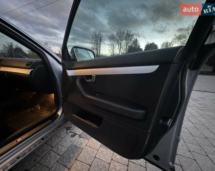 Ауди А4 2004 в Турке на Automoto.ua Серый Ауди А4, объемом двигателя 2.5 л и пробегом 320 тыс. км за 3400 $, фото 8 на Automoto.ua