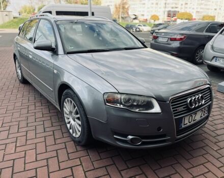 Ауди А4 2004 в Луцке на Automoto.ua Серый Ауди А4, объемом двигателя 2.5 л и пробегом 400 тыс. км за 2999 $, фото 1 на Automoto.ua