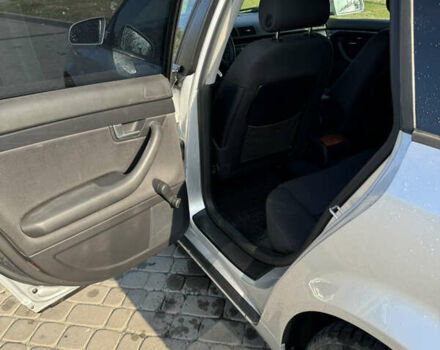 Сірий Ауді А4, об'ємом двигуна 1.98 л та пробігом 300 тис. км за 5400 $, фото 14 на Automoto.ua