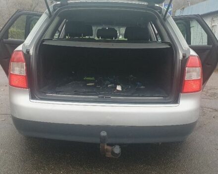 Серый Ауди А4, объемом двигателя 1.9 л и пробегом 333 тыс. км за 2400 $, фото 9 на Automoto.ua