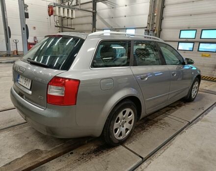 Серый Ауди А4, объемом двигателя 2 л и пробегом 255 тыс. км за 5700 $, фото 1 на Automoto.ua
